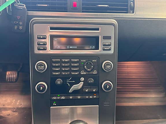 Volvo V70 17 of 18