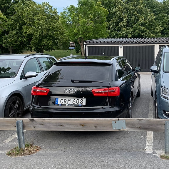 Audi A6 2 of 10