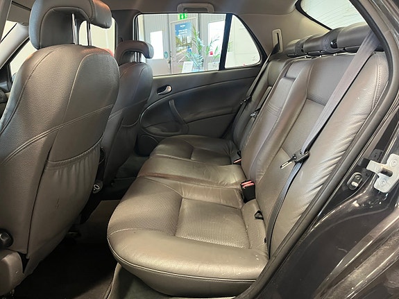 Saab 9-5 7 of 14