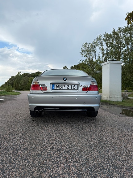 BMW 330Ci 5 of 7