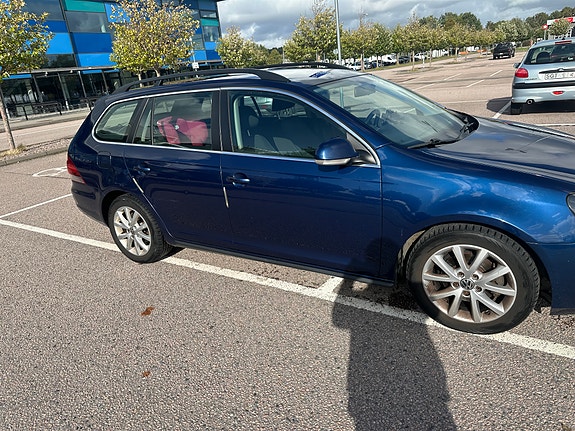Volkswagen Golf VI 4 of 10