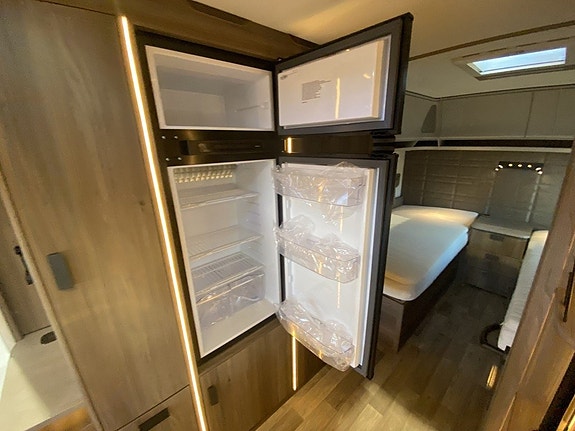 Kabe Royal 600 GLE KS Alde/Långbäddar/Ugn/Åretrunt standard 16 of 17