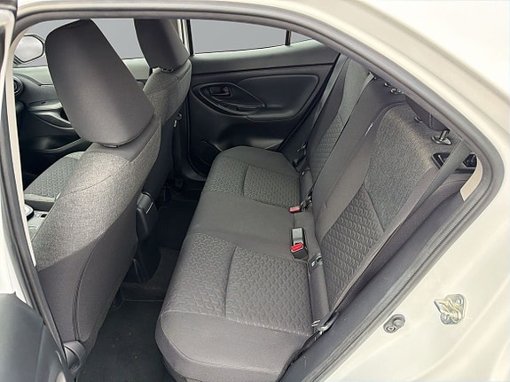Toyota Yaris Cross 9 of 25