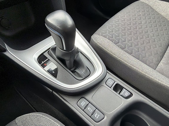 Toyota Yaris Cross 24 of 25
