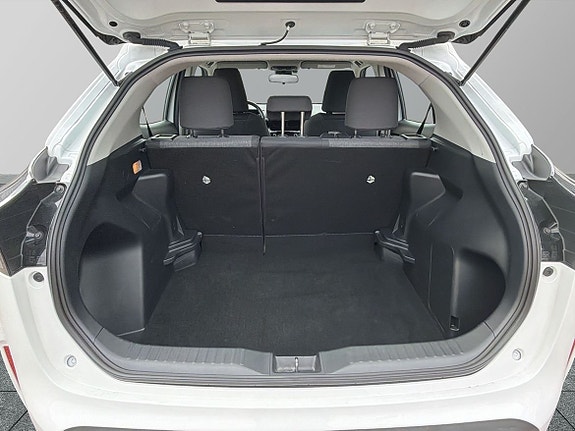 Toyota Yaris Cross 12 of 25