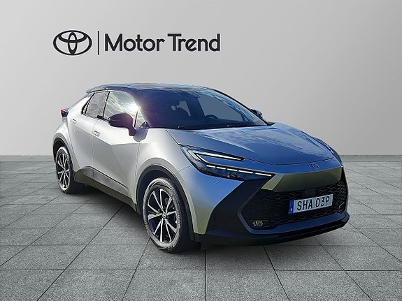 Toyota C-HR 7 of 14