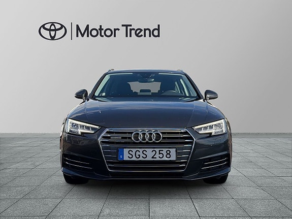 Audi A4 5 of 24