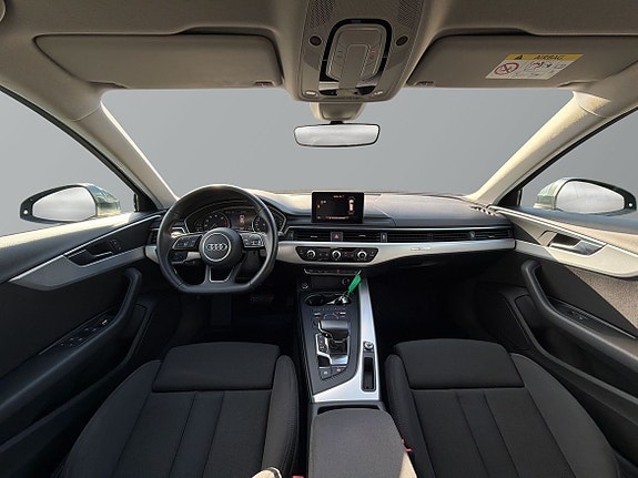 Audi A4 9 of 24
