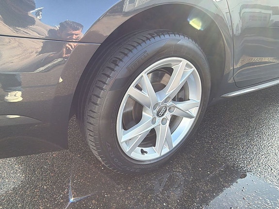 Audi A4 13 of 24