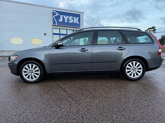 Volvo V50 5 of 15