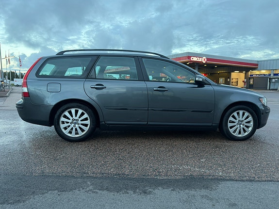 Volvo V50 6 of 15