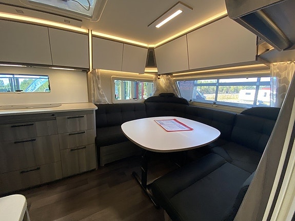 Kabe Estate 600 XL KS Alde/Fransk bädd/Året runt standard 3 of 17