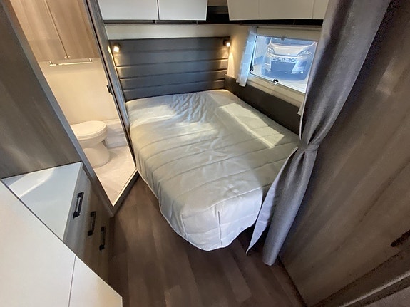 Kabe Estate 600 XL KS Alde/Fransk bädd/Året runt standard 8 of 17