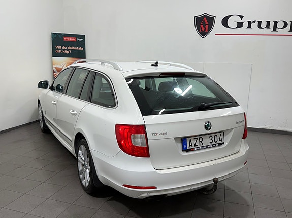Skoda Superb 10 of 17