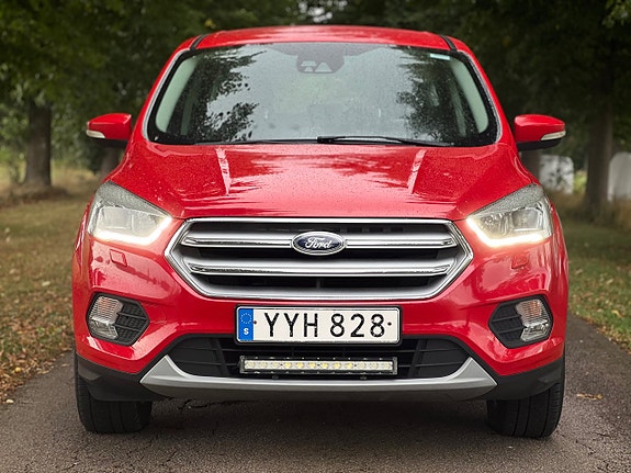 Ford Kuga 5 of 16