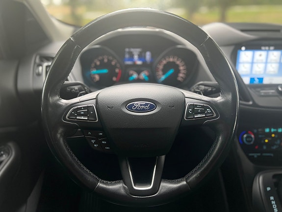 Ford Kuga 15 of 16