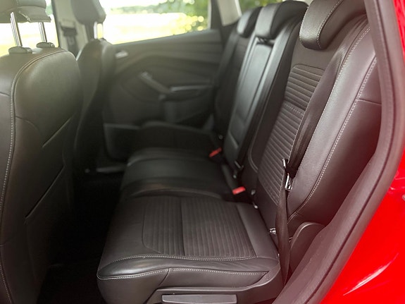 Ford Kuga 14 of 16