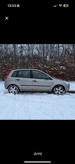 Ford Fiesta 2 of 4