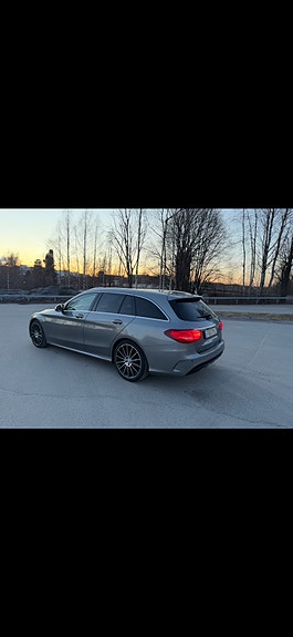 Mercedes-Benz C220 3 of 15