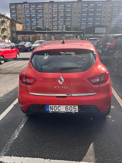 Renault Clio 4 of 6