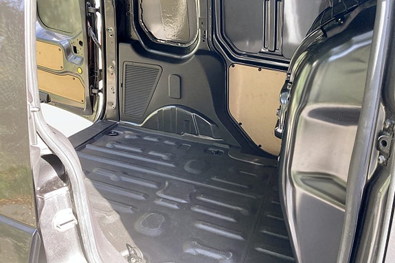 Ford Transit Connect 7 of 8