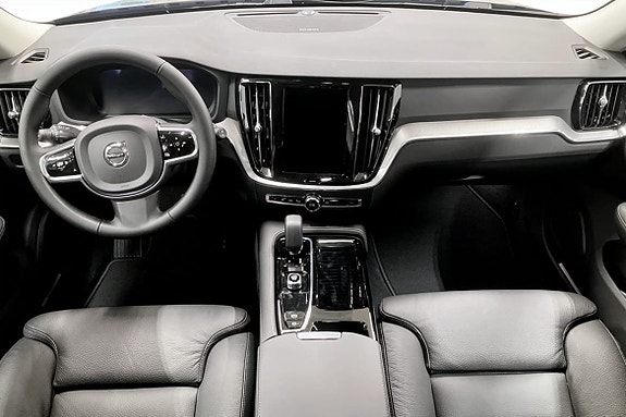 Volvo V60 4 of 9