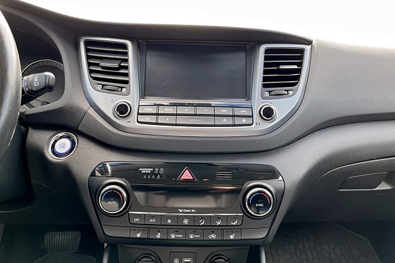Hyundai Tucson 6 of 9