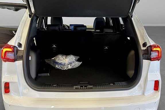 Ford Kuga 9 of 9