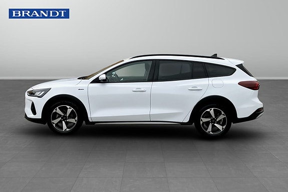 Ford Focus 3 of 9