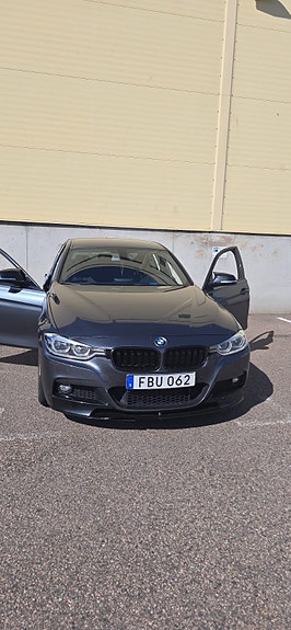 BMW 318d 11 of 14