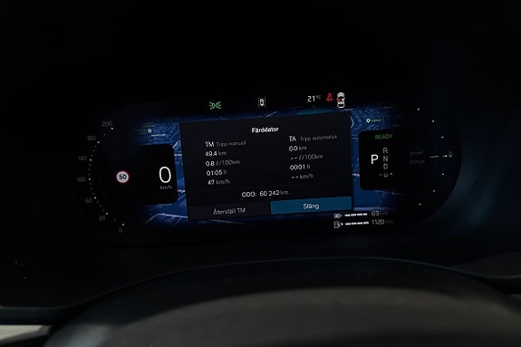 Volvo XC60 16 of 28