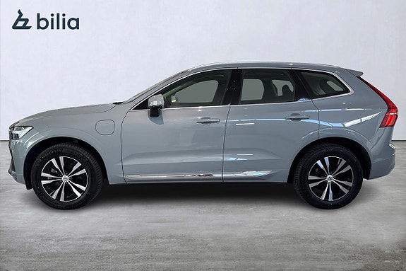 Volvo XC60 3 of 28