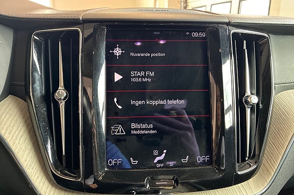 Volvo XC60 15 of 24