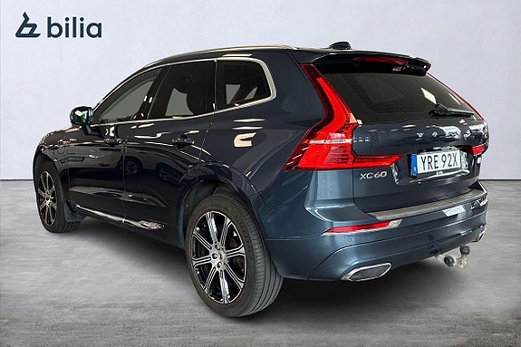 Volvo XC60 2 of 24