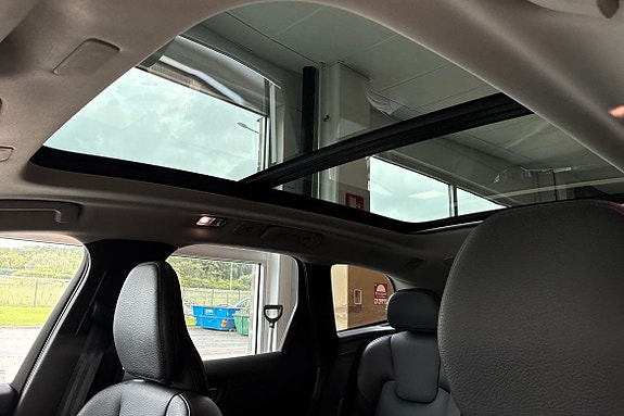 Volvo XC60 23 of 24
