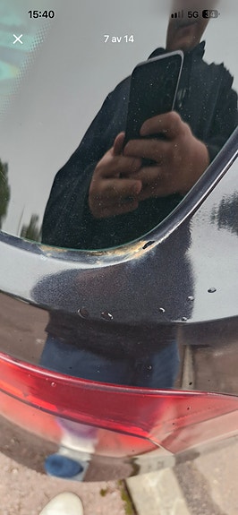 Volkswagen Passat 12 of 14