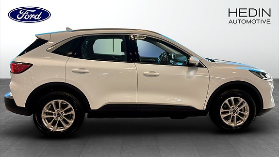 Ford Kuga 6 of 9