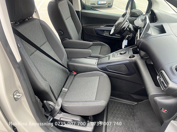Peugeot Rifter 28 of 30