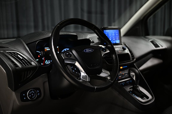 Ford Transit Connect 14 of 27