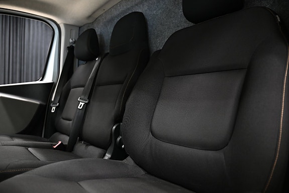 Renault Trafic 19 of 27