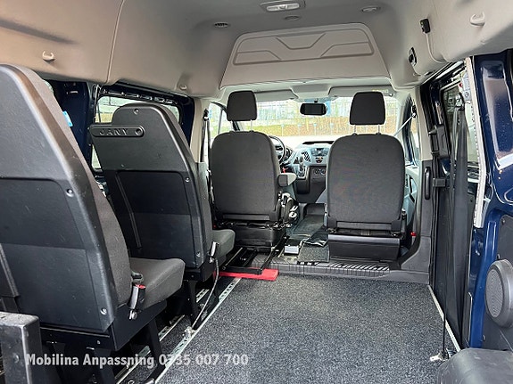 Ford Transit Custom 8 of 29