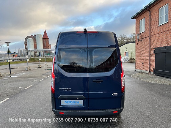 Ford Transit Custom 15 of 29