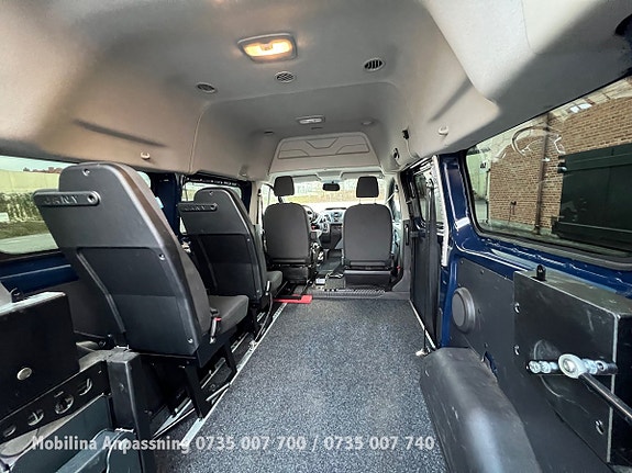 Ford Transit Custom 12 of 29