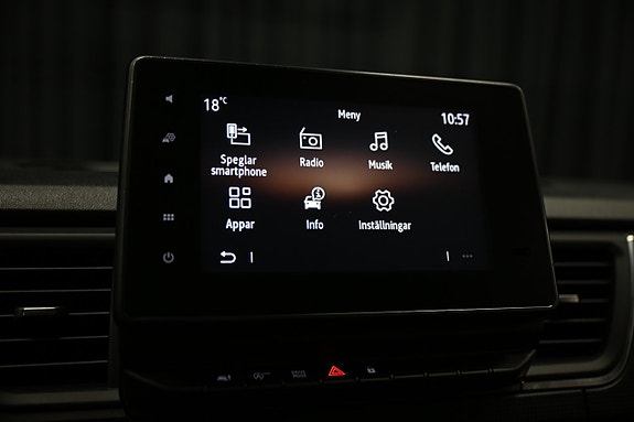 Renault Trafic 18 of 26