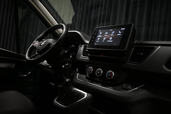 Renault Trafic 25 of 26