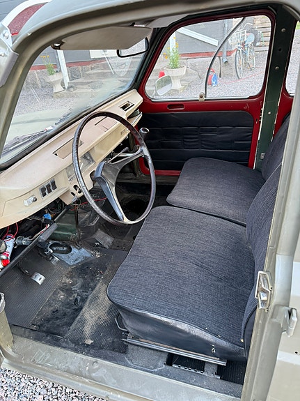 Renault 4 5 of 7