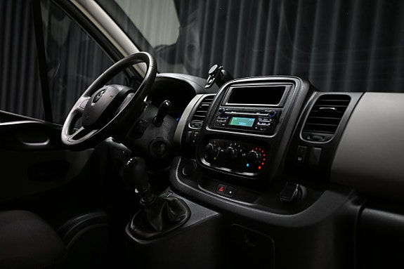 Renault Trafic 22 of 23