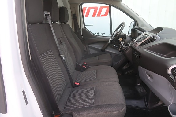 Ford Transit Custom 11 of 20