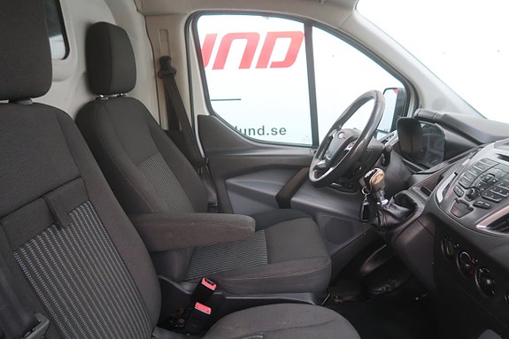 Ford Transit Custom 12 of 20