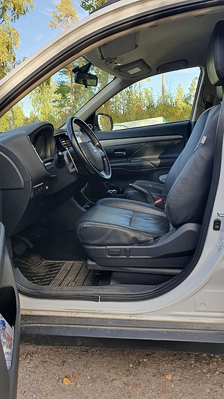 Mitsubishi Outlander 5 of 9